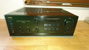 Akai AM-35