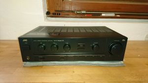 JVC AX-311