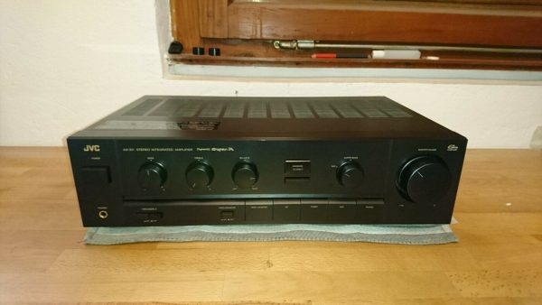 JVC AX-311