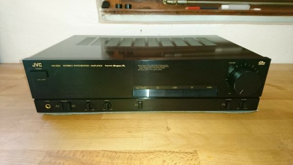 JVC AX-330