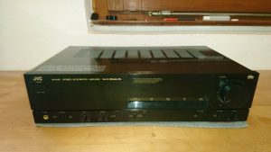 JVC AX-440