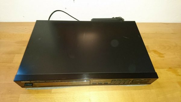 Denon TU-550 – Bild 2