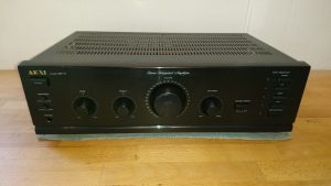 Akai AM-17