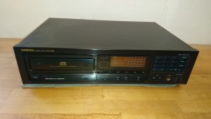Onkyo DX-6700