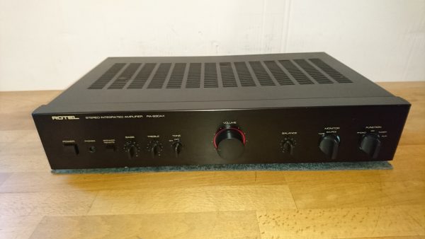 Rotel RA-930AX