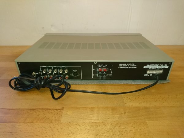 Akai AM-U11 – Bild 2