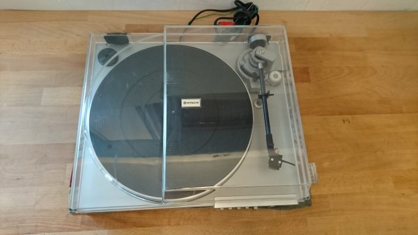Hitachi HT-6M – Bild 2