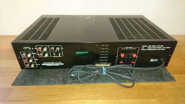 Akai AM-A201 – Bild 3