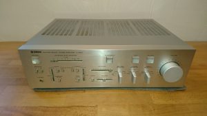 Yamaha A-960 II silber