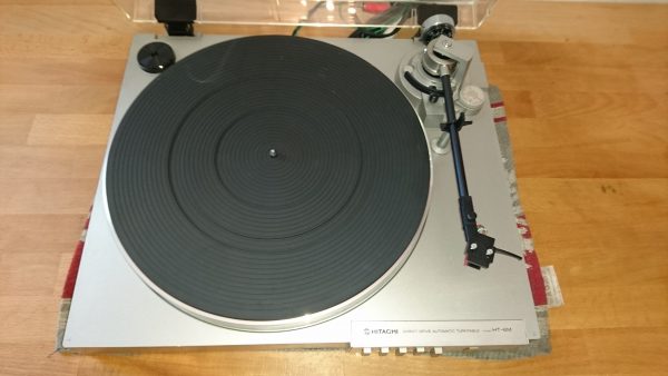 Hitachi HT-6M – Bild 5