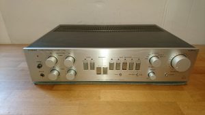 Luxman L-116A