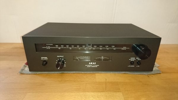 Akai AT-2200