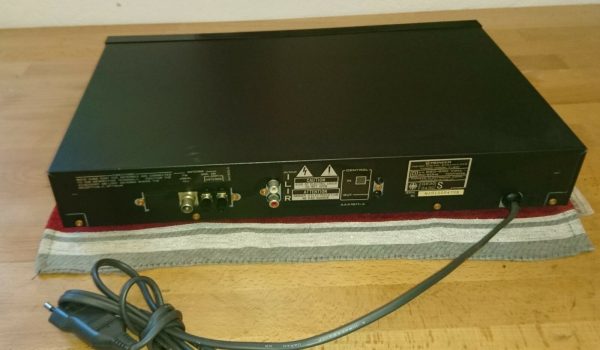 Pioneer F-201 – Bild 2