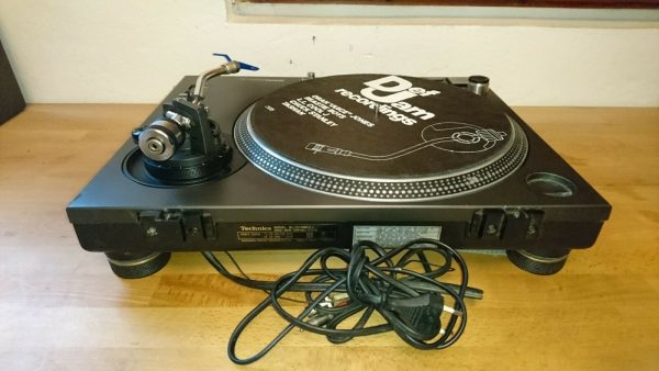 Technics SL-1210 MKII – Bild 3
