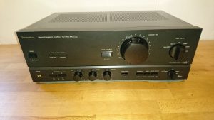 Technics SU-V570