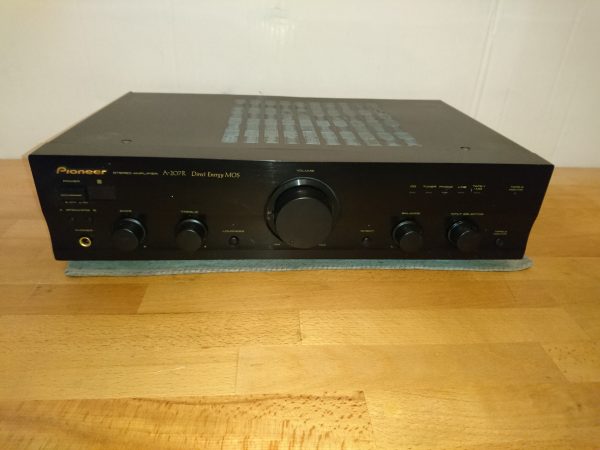 Pioneer A-207R