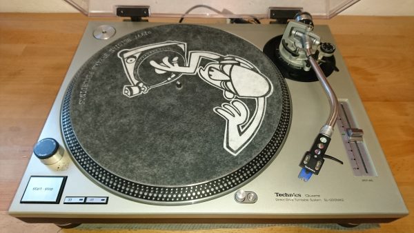 Technics SL-1200 MKII – Bild 2