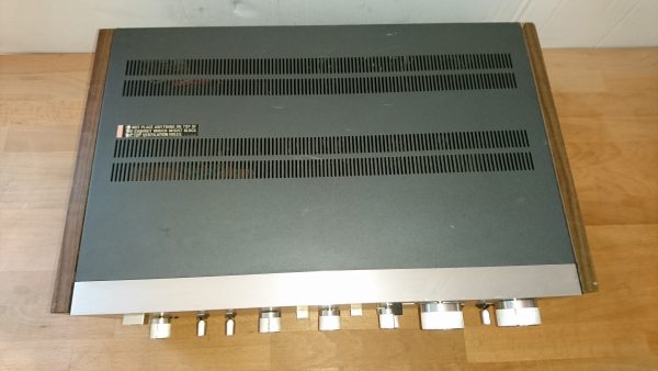 Sony TA-3650 mit Holzapplikationen – Bild 3