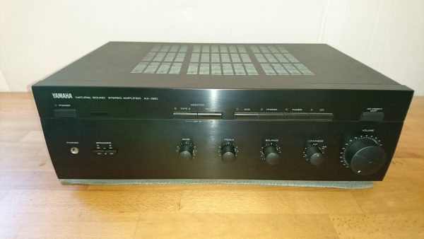 Yamaha AX-390