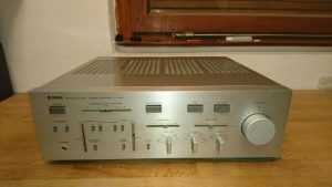 Yamaha A-1060 silber