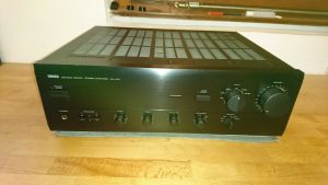 Yamaha AX-470