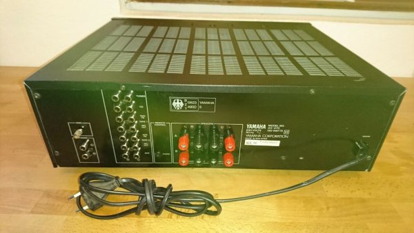 Yamaha AX-470 – Bild 3