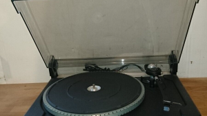 Thorens TD 115