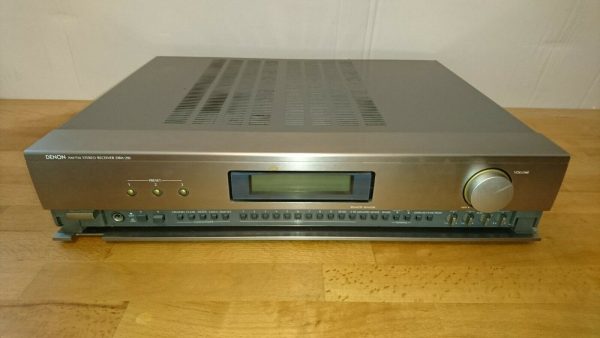 Denon DRA-210 – Bild 2
