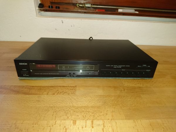 Denon TU-747