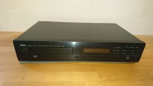Yamaha CDX-580