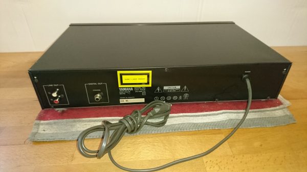 Yamaha CDX-580 – Bild 3