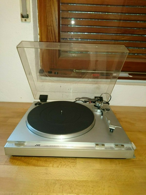 JVC L-A21