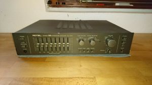 Rotel RA-1000