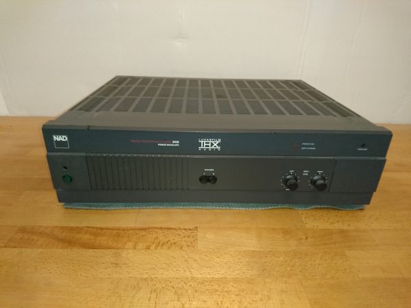 NAD 2400 PE