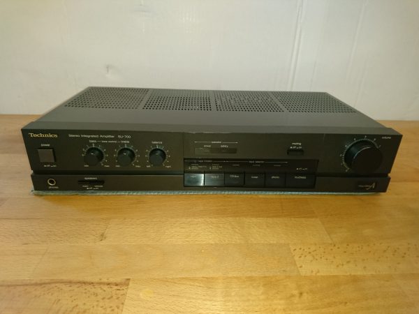 Technics SU-700