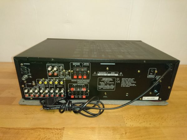 Onkyo TX-SV373 – Bild 3