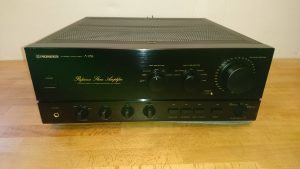 Pioneer A-858