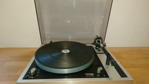 Thorens TD 145 MKII silber