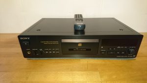 Sony CDP-XB930