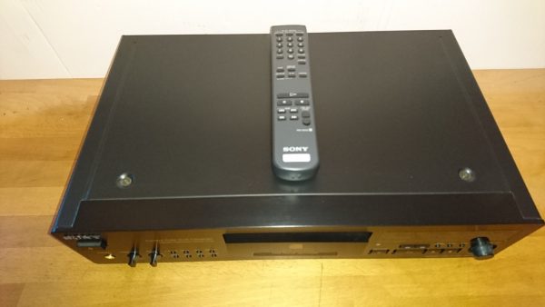 Sony CDP-XB930 – Bild 2