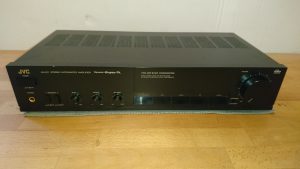 JVC AX-211