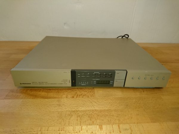 Pioneer F-9