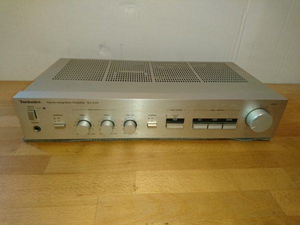 Technics SU-Z25 silber