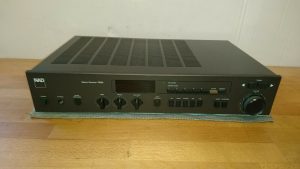 NAD 7020i
