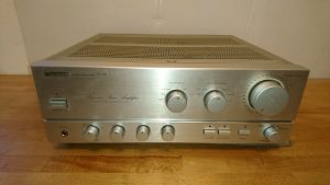 Pioneer A-676 silber