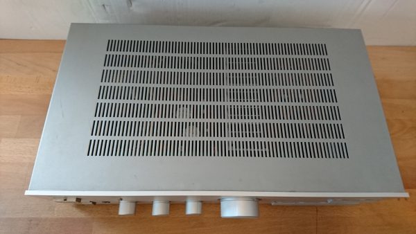 Onkyo A-8220 silber – Bild 3