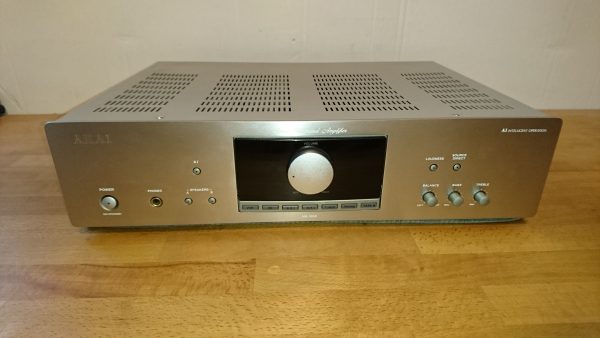 Akai AM-3000 silber