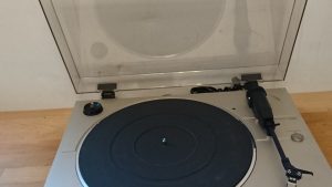 Denon DP-21F silber