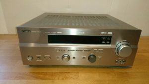 Yamaha RX-V550