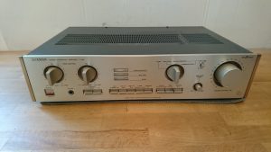 Luxman L-230